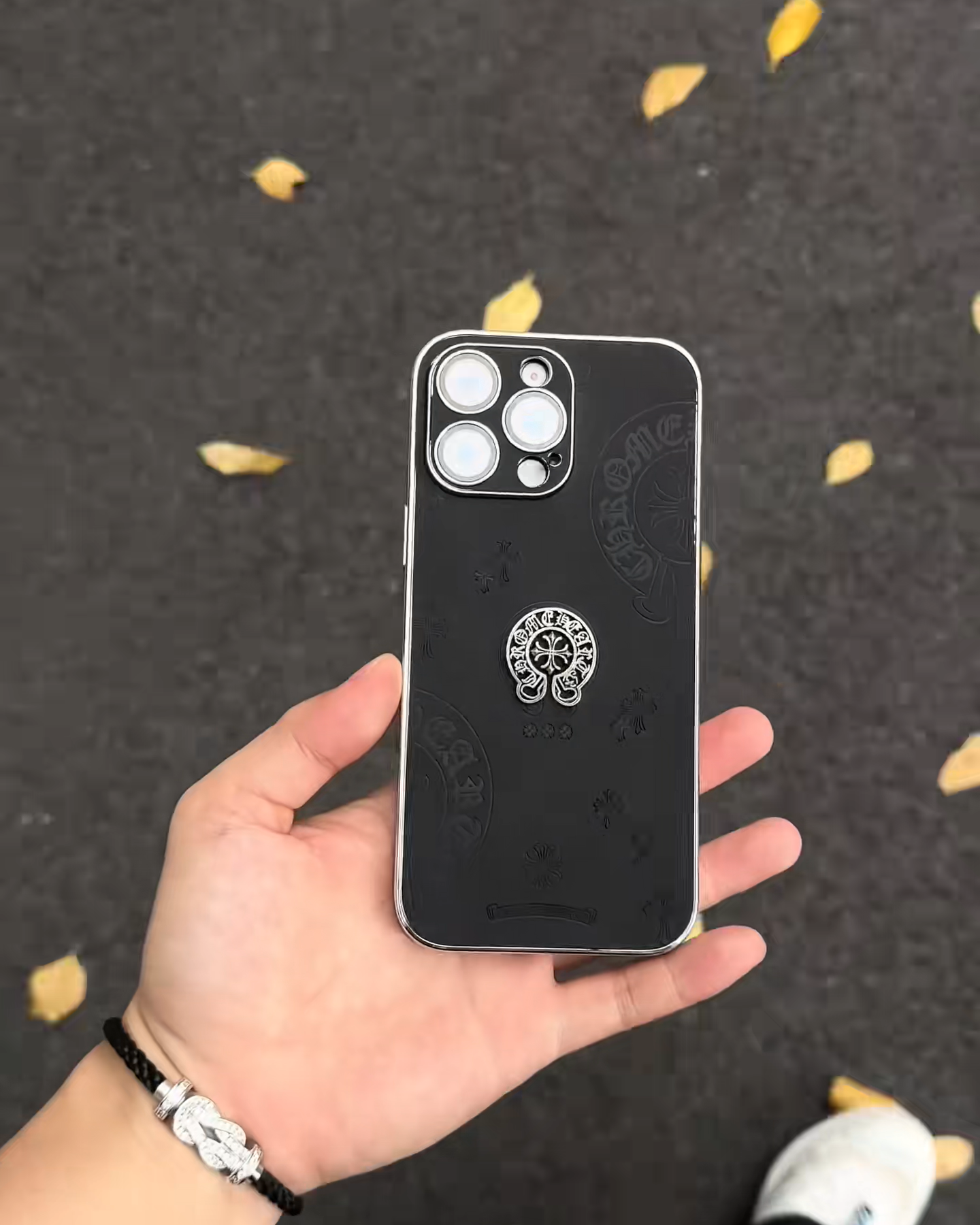 克羅心金屬立標皮質手機殼